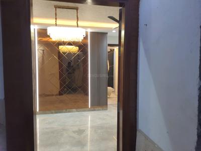 Main Entrance Image of 2250 Sq.ft 3 BHK Builder Floor for sale in Sushant Lok Phase 1 Gurgaon for Rs. 33100000