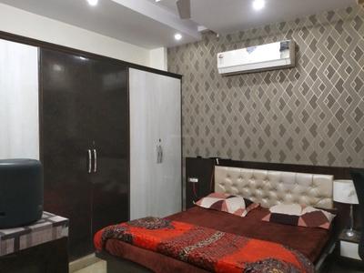 Bedroom Image of 1086 Sq.ft 3 BHK Builder Floor for sale in Krishna Nagar New Delhi for Rs. 11000000