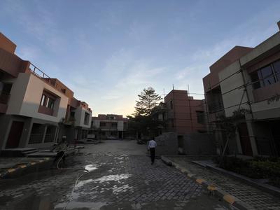 Image of 1533 Sq.ft 3 BHK Villa for sale in Siddha Suburbia Bungalow, Rajpur, Kolkata for Rs. 10800000