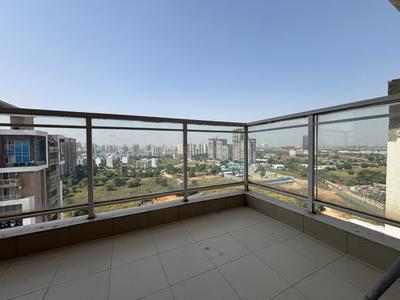 Balcony Image of 1900 Sq.ft 3 BHK Apartment / Flat for sale in Emaar Palm Gardens, Sector 83 Gurgaon for Rs. 23550000