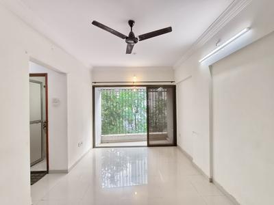 Living Room Image of 585 Sq.ft 1 BHK Apartment / Flat for sale in Borivali West Mumbai for Rs. 12100000