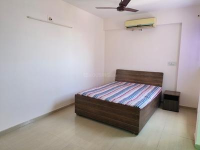 Bedroom Image of 2000 Sq.ft 3 BHK Apartment / Flat for sale in Shyamal Ahmedabad for Rs. 8000000
