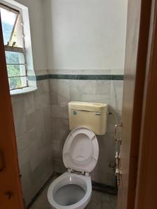 Bathroom Image of 1100 Sq.ft 1 BHK Apartment / Flat for sale in Koregaon Park Pune for Rs. 10000000