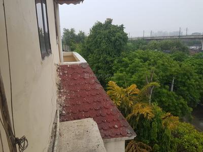 Balcony Image of 1600 Sq.ft 3 BHK Builder Floor for rent in Punjabi Bagh New Delhi for Rs. 75000