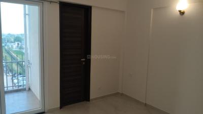 Bedroom Image of 950 Sq.ft 2.5 BHK Builder Floor for rent in Smartworld Gems, Sector 89 Gurgaon for Rs. 30500