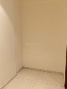 Bedroom Image of 850 Sq.ft 2.5 BHK Apartment / Flat for sale in Romell Asrava, Andheri West Mumbai for Rs. 25000000