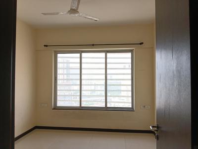 Bedroom Image of 1295 Sq.ft 2 BHK Apartment / Flat for rent in Kasarvadavali Thane for Rs. 46000
