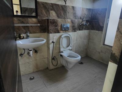 Image of 1490 Sq.ft 3 BHK Apartment / Flat for rent in Indosam 75, Sector 75, Noida for Rs. 36000