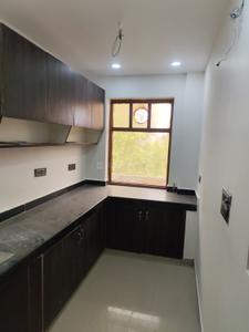 Kitchen Image of 1800 Sq.ft 3 BHK Apartment / Flat for rent in Karkardooma New Delhi for Rs. 35000