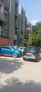 Image of 1250 Sq.ft 3 BHK Apartment / Flat for sale in Patparganj, New Delhi for Rs. 18500000