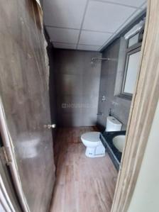 Bathroom Image of 900 Sq.ft 2 BHK Apartment / Flat for sale in Kalpataru Paramount, Thane West Thane for Rs. 16700000
