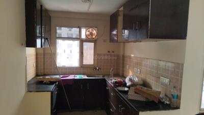 Kitchen Image of 950 Sq.ft 2 BHK Apartment / Flat for rent in Today Kings Park, Omega IV Greater Noida for Rs. 20000