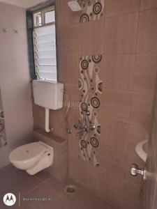 Bathroom Image of 900 Sq.ft 2 BHK Apartment / Flat for rent in Panchavati Nashik for Rs. 15000