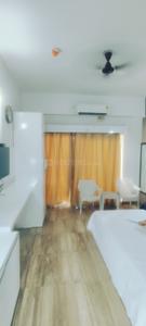 Bedroom Image of 435 Sq.ft 1 RK Studio for rent in Paramount Golfforeste Oak &amp; Pine, Surajpur Greater Noida for Rs. 15050