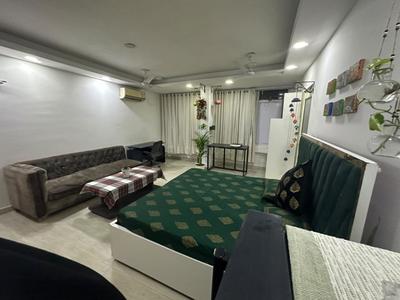 Bedroom Image of 150 Sq.ft 1 RK Builder Floor for rent in South Extension I New Delhi for Rs. 40000