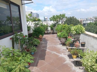 Balcony Image of 2950 Sq.ft 4 BHK Builder Floor for sale in Defence Colony New Delhi for Rs. 140000000
