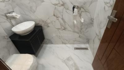 Image of 2400 Sq.ft 4 BHK Builder Floor for sale in Vaishali, Ghaziabad for Rs. 32500000
