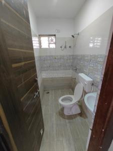 Bathroom Image of 1000 Sq.ft 2 BHK Apartment / Flat for rent in Navratan Skyline, Bhuwana Udaipur for Rs. 30000