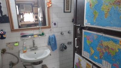 Image of 1250 Sq.ft 3 BHK Apartment / Flat for rent in Vasundhara Enclave, New Delhi for Rs. 40000