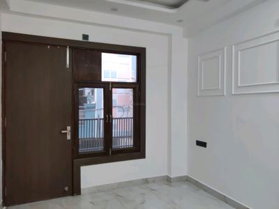 Bedroom Image of 1300 Sq.ft 3 BHK Apartment / Flat for sale in Lal Kuan Ghaziabad for Rs. 5865000
