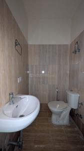 Bathroom Image of 1050 Sq.ft 2 BHK Builder Floor for rent in Bamheta Village Ghaziabad for Rs. 12000