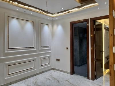 Living Room Image of 900 Sq.ft 3 BHK Apartment / Flat for sale in Janakpuri New Delhi for Rs. 14000000