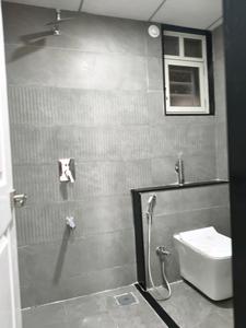 Common Bathroom Image of 1214 Sq.ft 2 BHK Apartment / Flat for sale in Kalpataru Splendour, Wakad Pune for Rs. 11000000