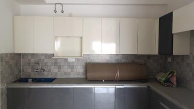 Kitchen Image of 1825 Sq.ft 3 BHK Apartment / Flat for rent in Purvanchal Royal City Phase 2, Chi V Greater Noida for Rs. 36000