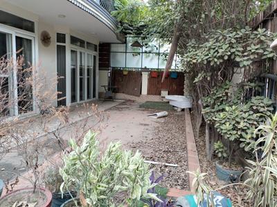 Image of 12000 Sq.ft 5 BHK Villa for sale in Sector 52, Gurgaon for Rs. 97500000