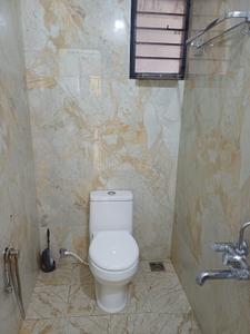 Bathroom Image of 1081 Sq.ft 2 BHK Apartment / Flat for rent in Ramapuram Chennai for Rs. 30000