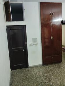 Bedroom Image of 1200 Sq.ft 2 BHK Builder Floor for rent in Sector 16 Faridabad for Rs. 22000