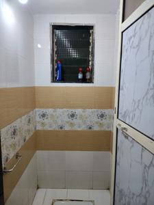 Common Bathroom Image of 500 Sq.ft 1 BHK Apartment / Flat for rent in DSS Mahavir Kalpavruksha, Kasarvadavali Thane for Rs. 17552