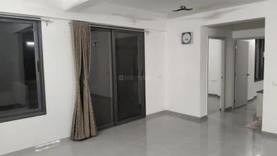 Living Room Image of 2250 Sq.ft 3 BHK Apartment / Flat for rent in Sanskruti, Randesan Gandhinagar for Rs. 27000