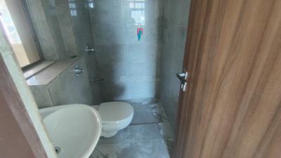 Image of 733 Sq.ft 2 BHK Apartment / Flat for rent in Sheth Irene Wing A Phase 1, Malad West, Mumbai for Rs. 62000