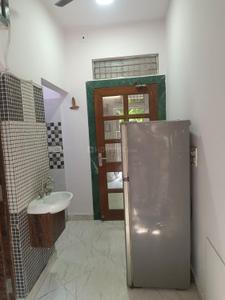 Image of 600 Sq.ft 1 BHK Builder Floor for rent in Ramesh Nagar, New Delhi for Rs. 20000