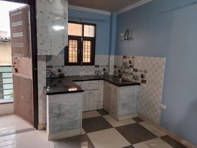 Kitchen Image of 780 Sq.ft 2 BHK Builder Floor for rent in Preet Vihar New Delhi for Rs. 18000
