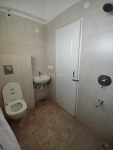 Bathroom Image of 2630 Sq.ft 3 BHK Apartment / Flat for rent in Madhuban Udaipur for Rs. 37000