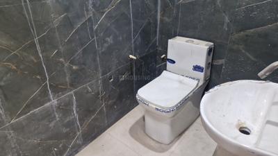 Image of 1021 Sq.ft 3 BHK Builder Floor for sale in Mahavir Enclave, New Delhi for Rs. 11000000
