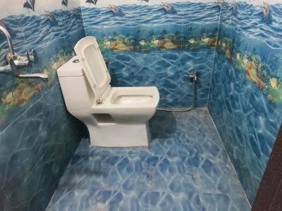 Common Bathroom Image of 1200 Sq.ft 2 BHK Apartment / Flat for rent in Kondapur Hyderabad for Rs. 29000