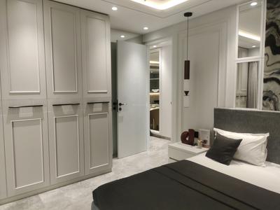 Bedroom Image of 2200 Sq.ft 4 BHK Apartment / Flat for sale in Vile Parle West Mumbai for Rs. 100000000