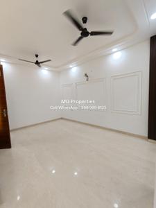 Hall Image of 820 Sq.ft 3 BHK Builder Floor for sale in Shalimar Bagh New Delhi for Rs. 18200000