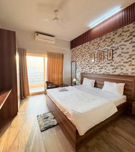 Bedroom Image of 435 Sq.ft 1 RK Studio for rent in Paramount Pine And Oak Studio, Surajpur Greater Noida for Rs. 15000