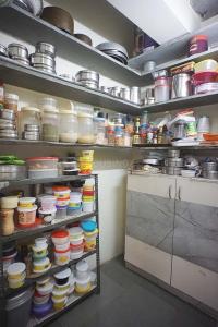 Kitchen Image of 2000 Sq.ft 4 BHK Penthouse for sale in Shree Palak Plaza, Bodakdev Ahmedabad for Rs. 14000000