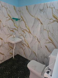 Bathroom Image of 300 Sq.ft 1 BHK Builder Floor for rent in Anna Nagar Tiruvannamalai for Rs. 7000