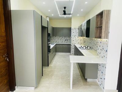 Kitchen Image of 2400 Sq.ft 3 BHK Builder Floor for sale in Sector 23 Gurgaon for Rs. 27500000