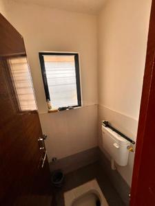 Bathroom Image of 635 Sq.ft 1 BHK Apartment / Flat for rent in Satpur Nashik for Rs. 8000