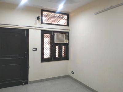 Living Room Image of 1200 Sq.ft 3 BHK Apartment / Flat for sale in GH 14 DDA MIG, Paschim Vihar New Delhi for Rs. 13400000