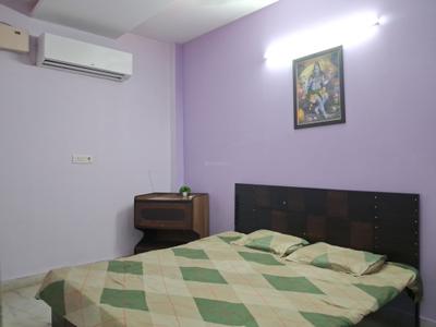 Bedroom Image of 670 Sq.ft 1 BHK Builder Floor for rent in Bindapur New Delhi for Rs. 19000