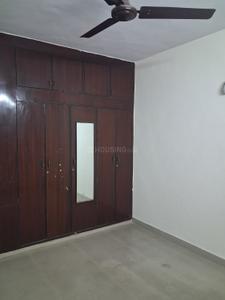 Bedroom Image of 1600 Sq.ft 3 BHK Apartment / Flat for sale in DDA Flats Sarita Vihar, Sarita Vihar New Delhi for Rs. 33000000