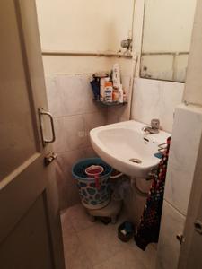 Bathroom Image of 450 Sq.ft 1 BHK Apartment / Flat for sale in Sion Mumbai for Rs. 10000000